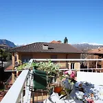 Dama Del Lago Ginevra